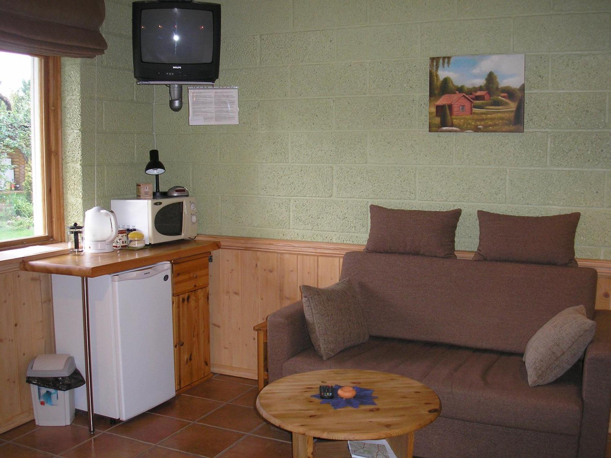 Kaare Guesthouse วิลยันดี ภายนอก รูปภาพ